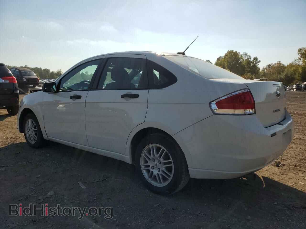 2010 FORD FOCUS - VIN: 1FAHP3FN6AW155191 - Фото 2