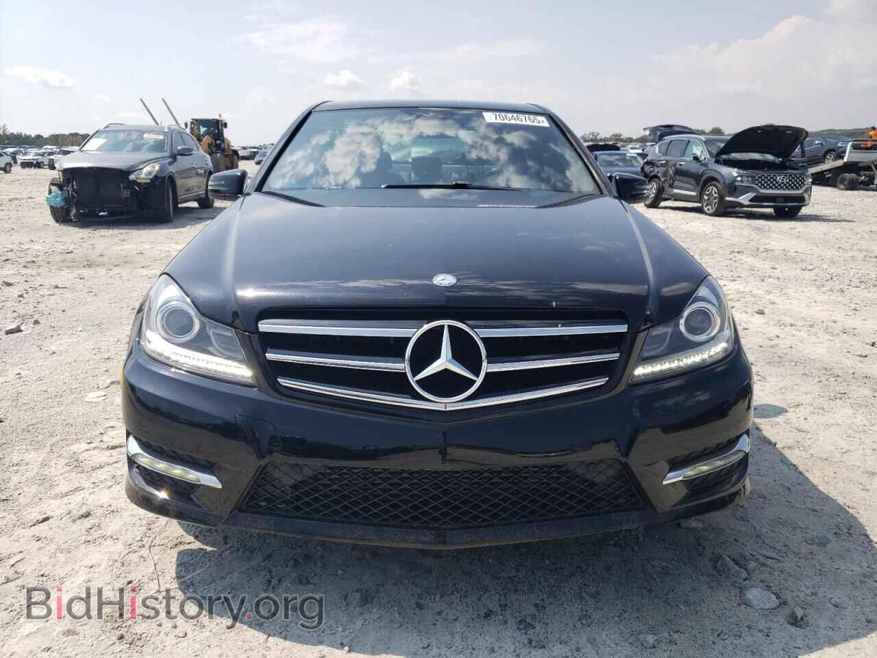 2014 MERCEDES-BENZ C-CLASS - VIN: WDDGF4HB3EA933389 - Фото 5