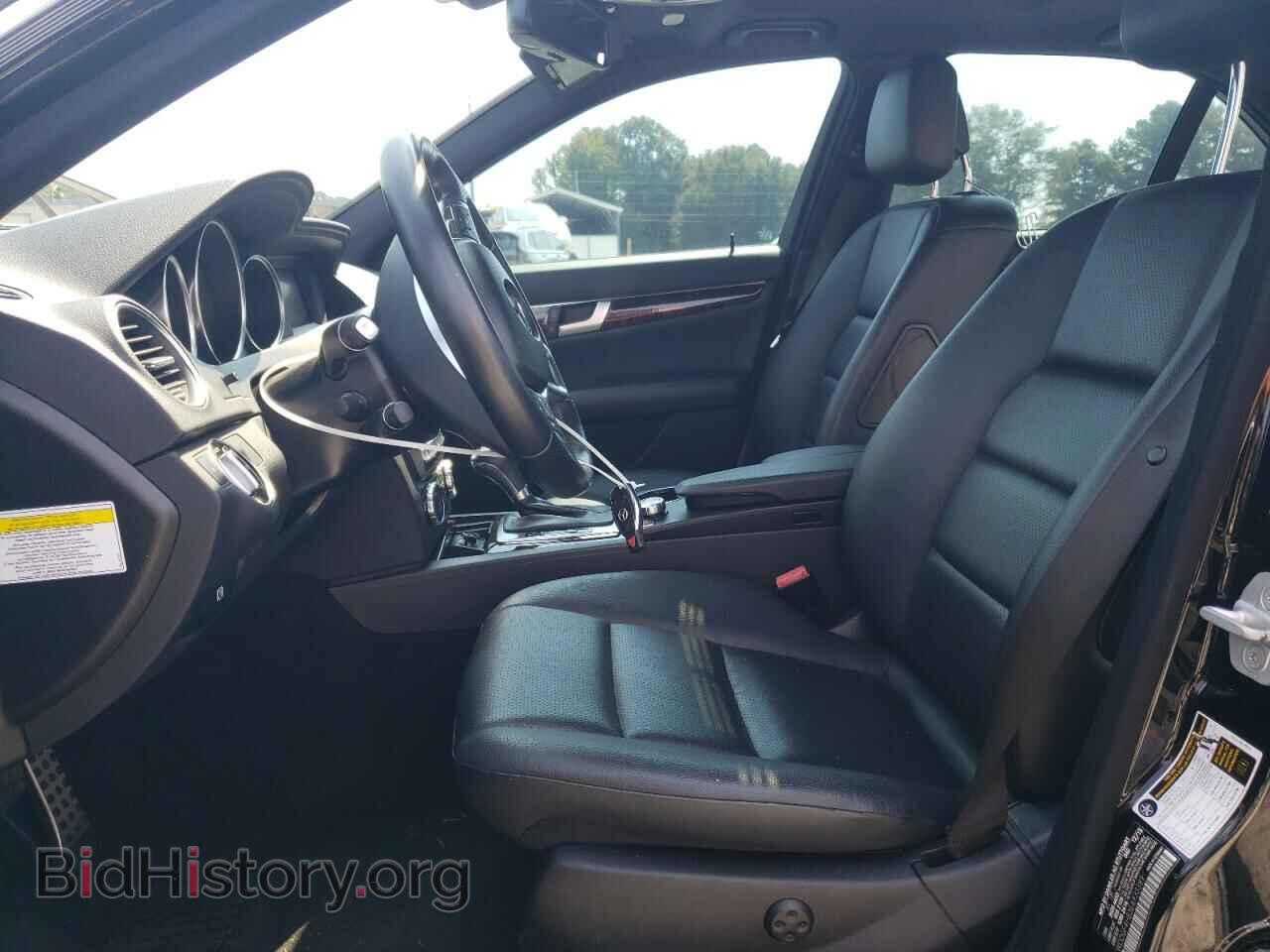 2014 MERCEDES-BENZ C-CLASS - VIN: WDDGF4HB3EA933389 - Фото 7