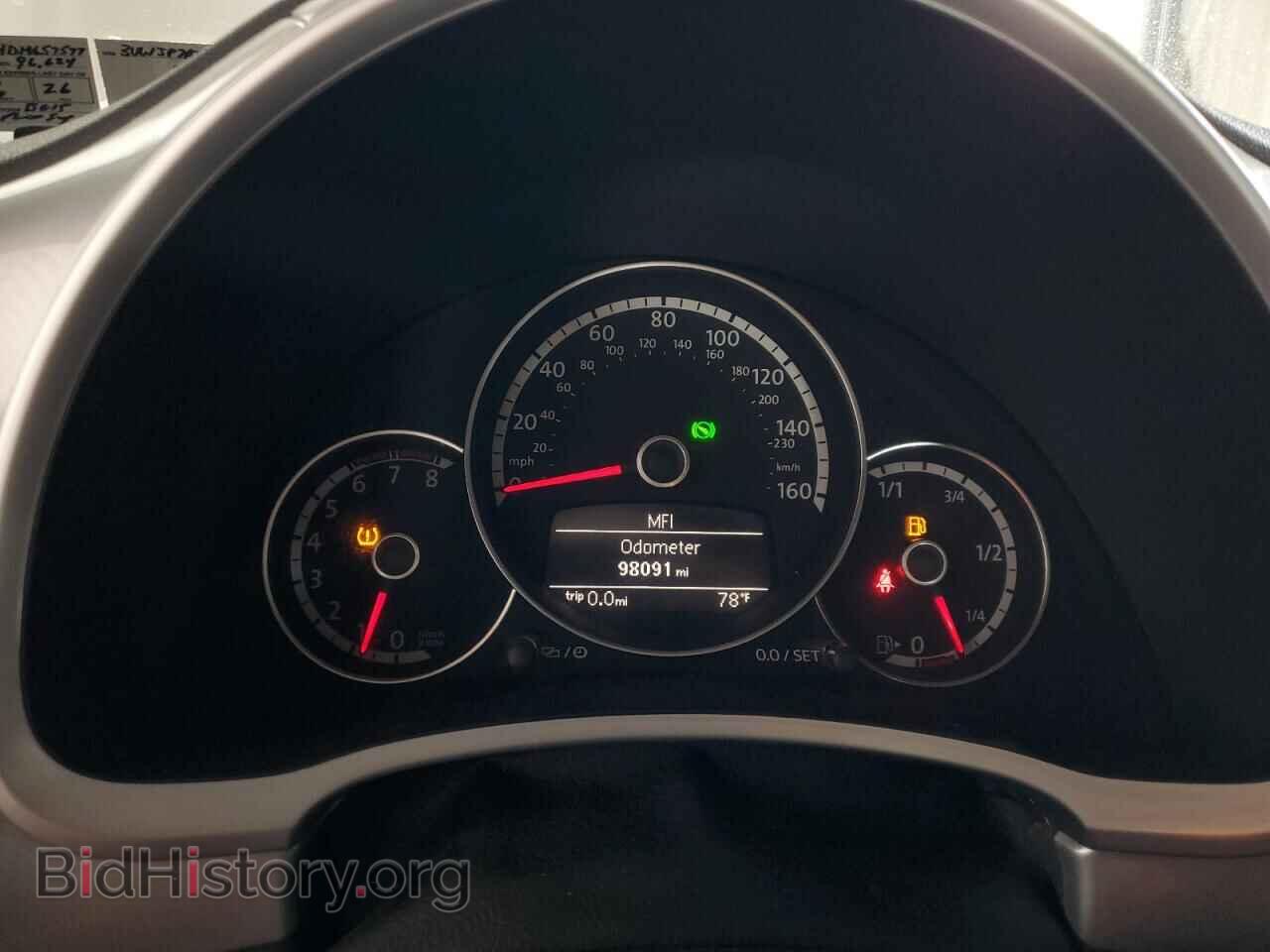 2013 VOLKSWAGEN BEETLE - VIN: 3VWJP7AT4DM657577 - Фото 9