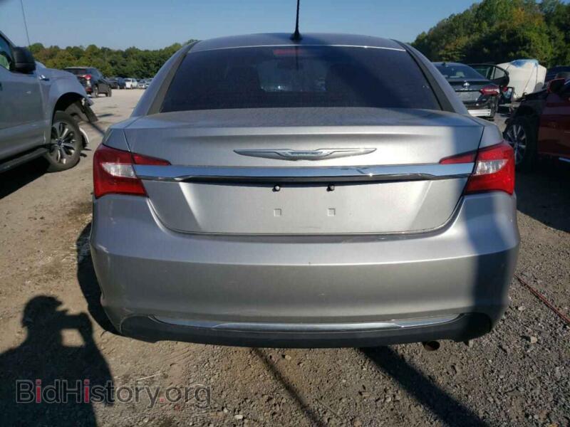 2013 Chrysler 200 (VIN 1C3CCBBB7DN621067) — photo 6 of 12