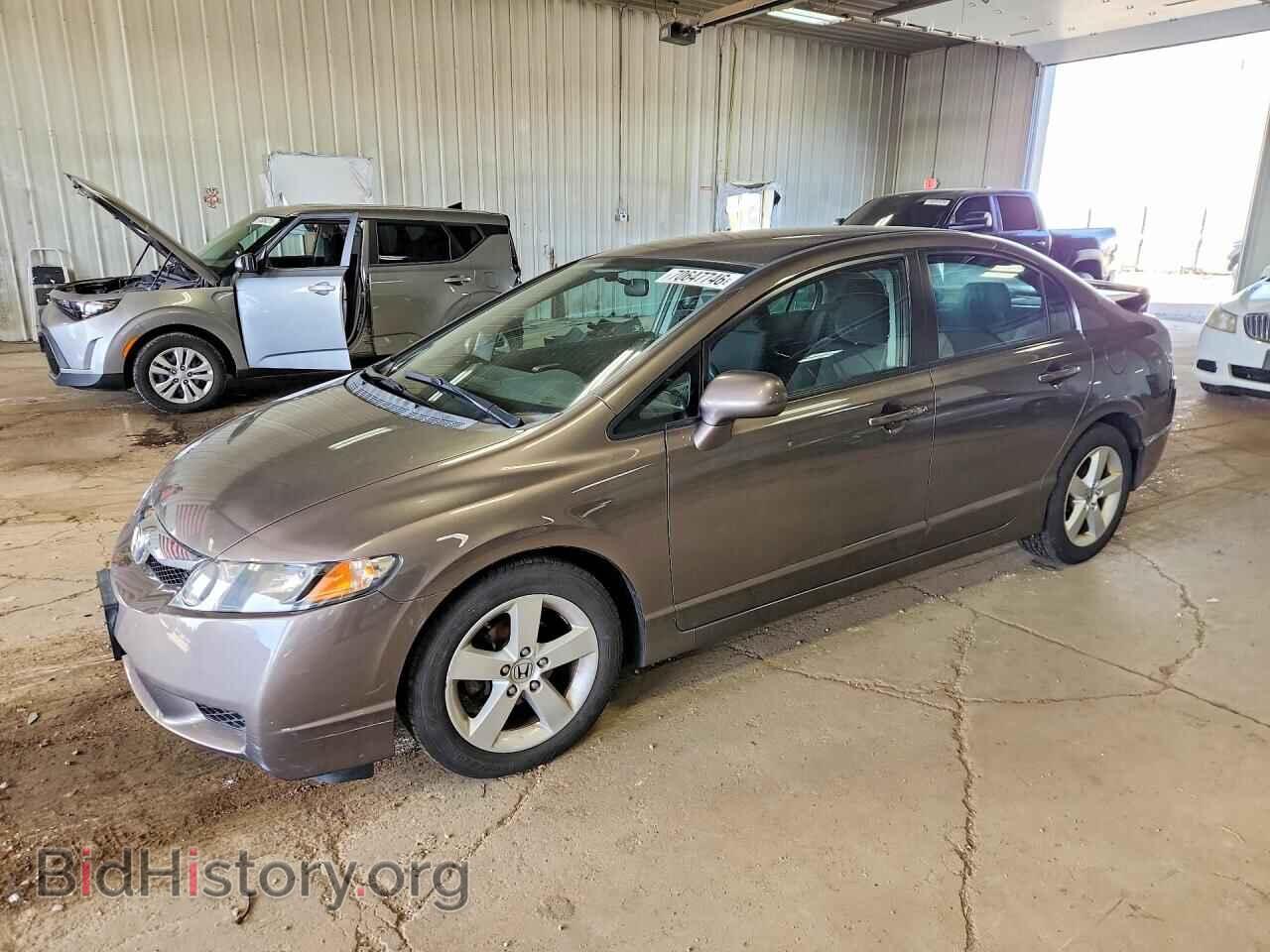 Фотография 19XFA1F64AE064222 - HONDA CIVIC 2010