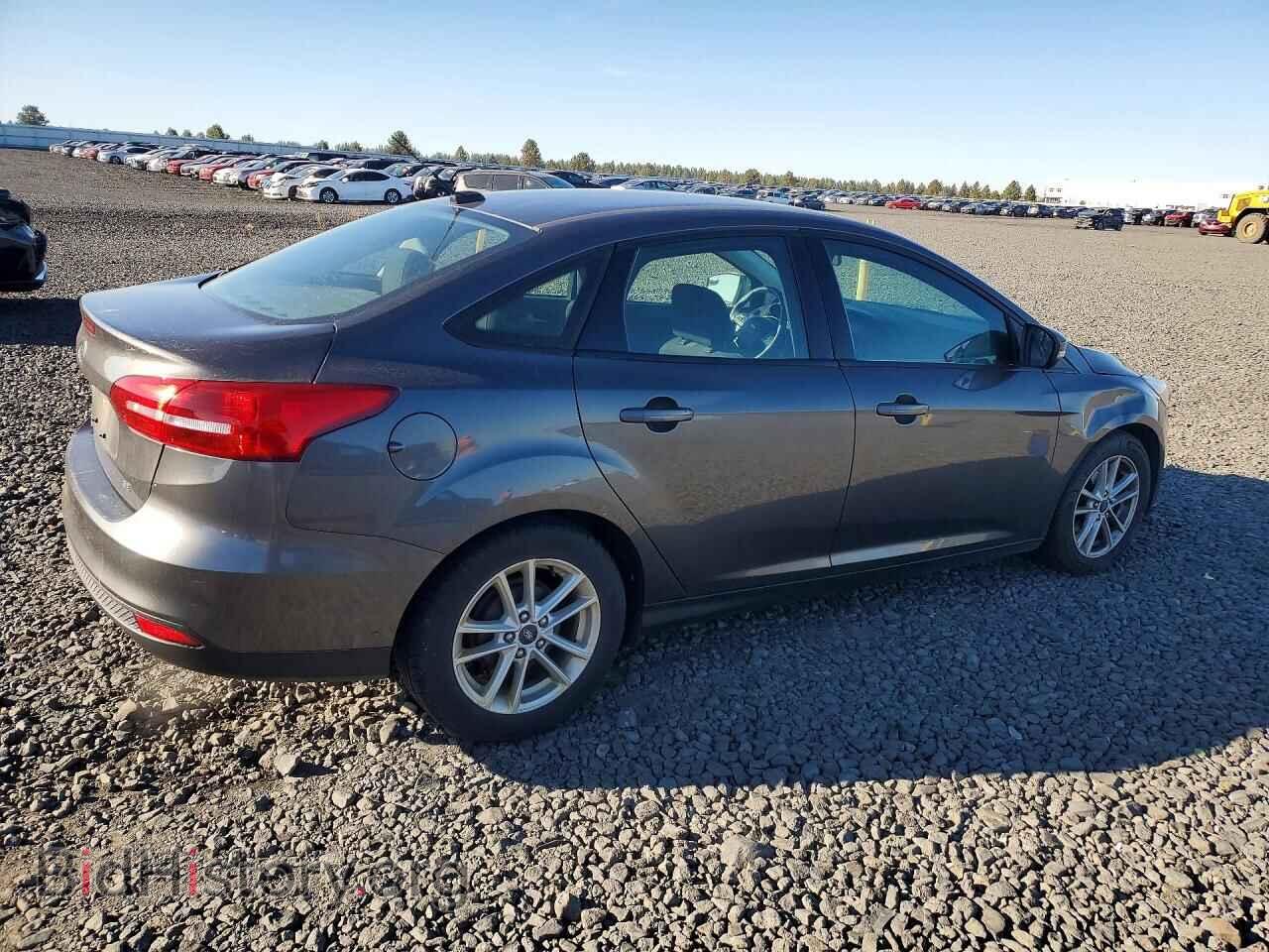 2018 FORD FOCUS - VIN: 1FADP3F29JL323198 - Photo 3