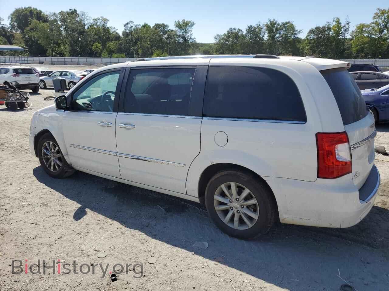 2011 CHRYSLER MINIVAN - VIN: 2A4RR6DG7BR615915 - Photo 2