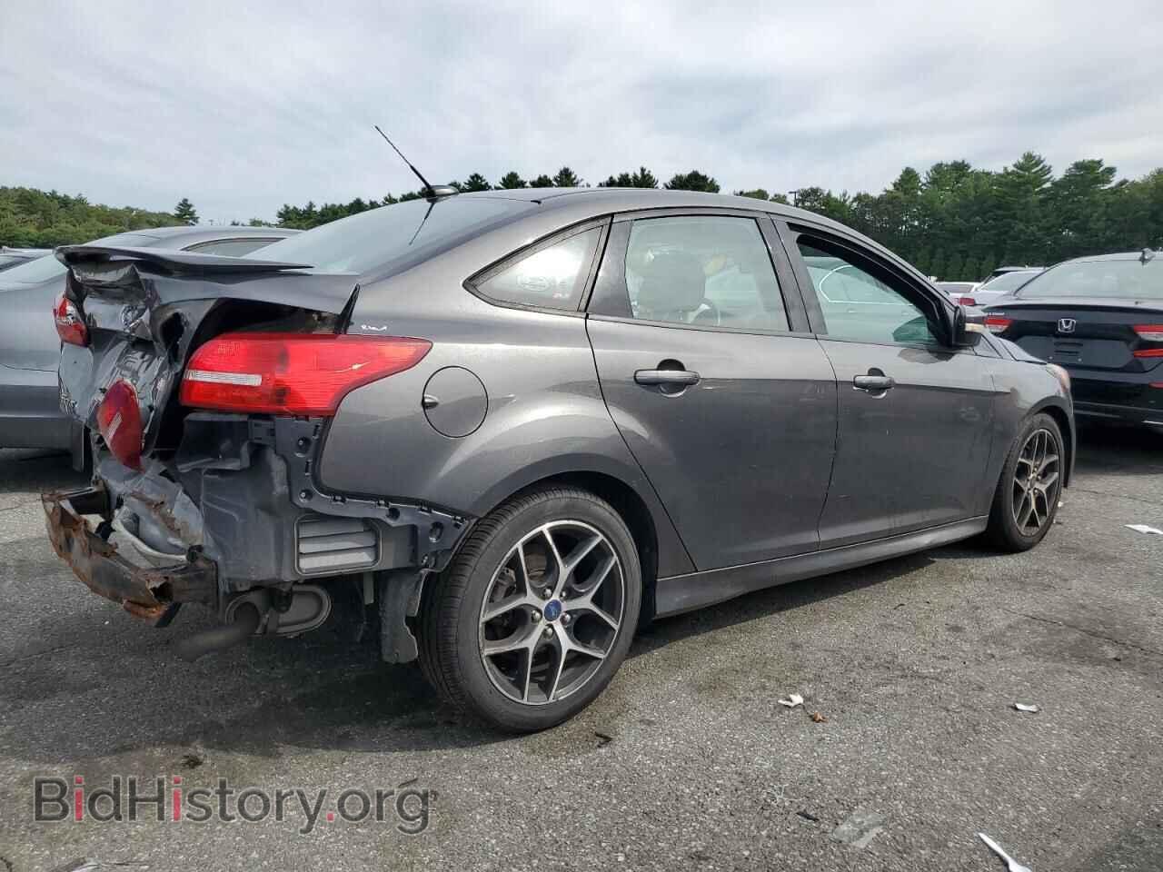 2016 FORD FOCUS - VIN: 1FADP3F2XGL273422 - Фото 3