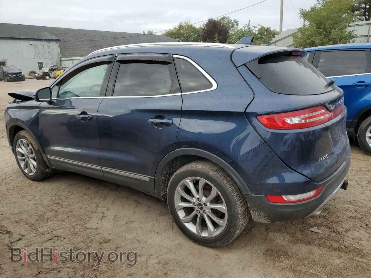 2017 LINCOLN MKC - VIN: 5LMCJ2D92HUL68966 - Photo 2