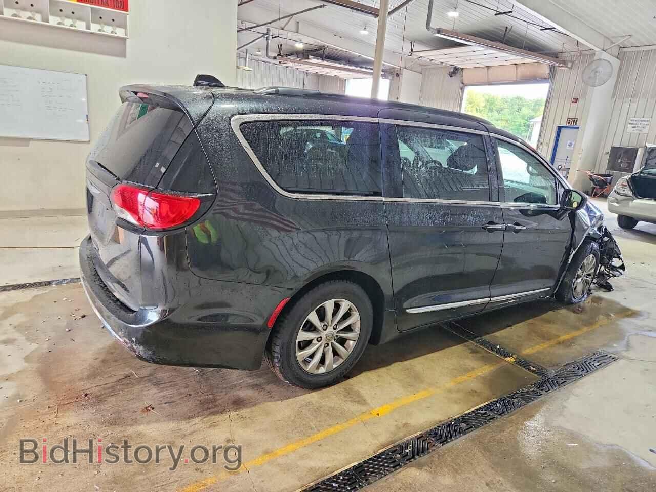 2017 CHRYSLER PACIFICA - VIN: 2C4RC1BG0HR831854 - Фото 3