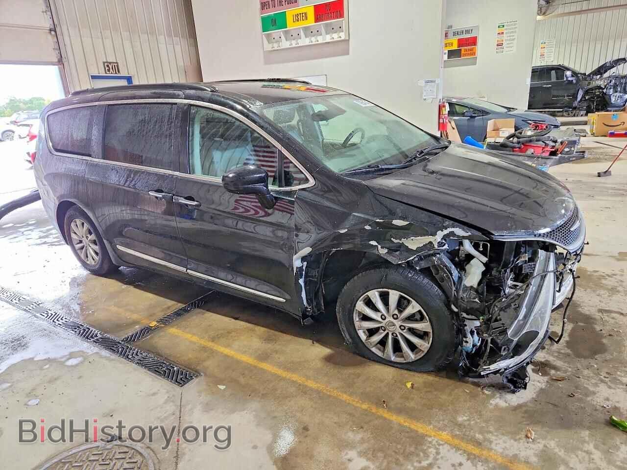 2017 CHRYSLER PACIFICA - VIN: 2C4RC1BG0HR831854 - Фото 4
