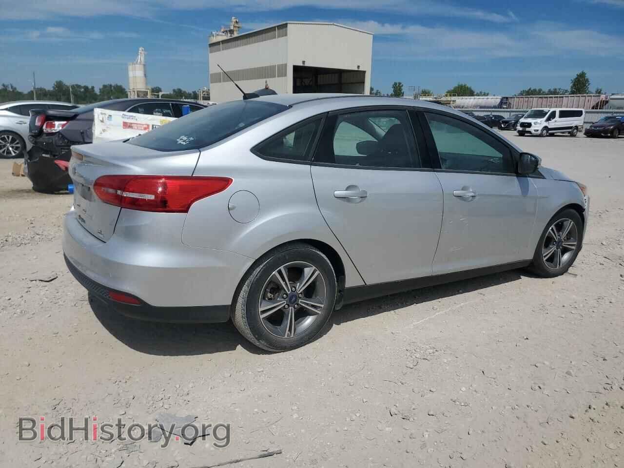 2016 FORD FOCUS - VIN: 1FADP3FE0GL360966 - Фото 3