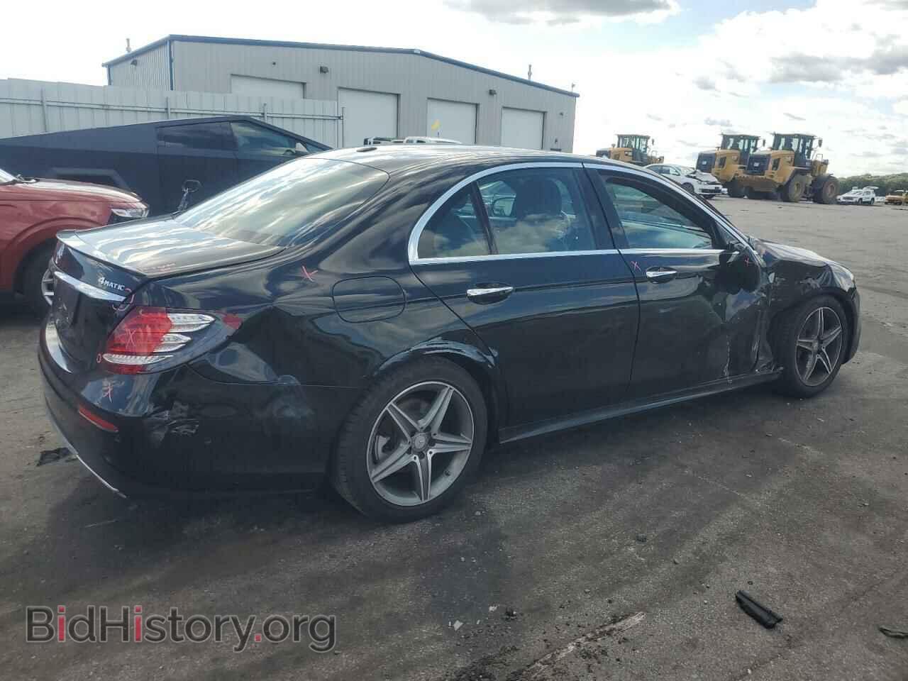 2017 MERCEDES-BENZ E-CLASS - VIN: WDDZF4KB2HA092929 - Фото 3