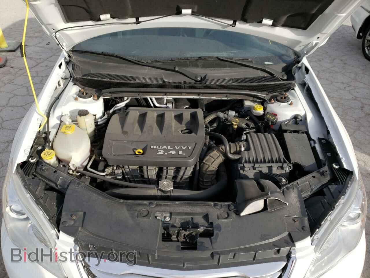 2014 CHRYSLER 200 - VIN: 1C3CCBAB2EN205057 - Фото 7