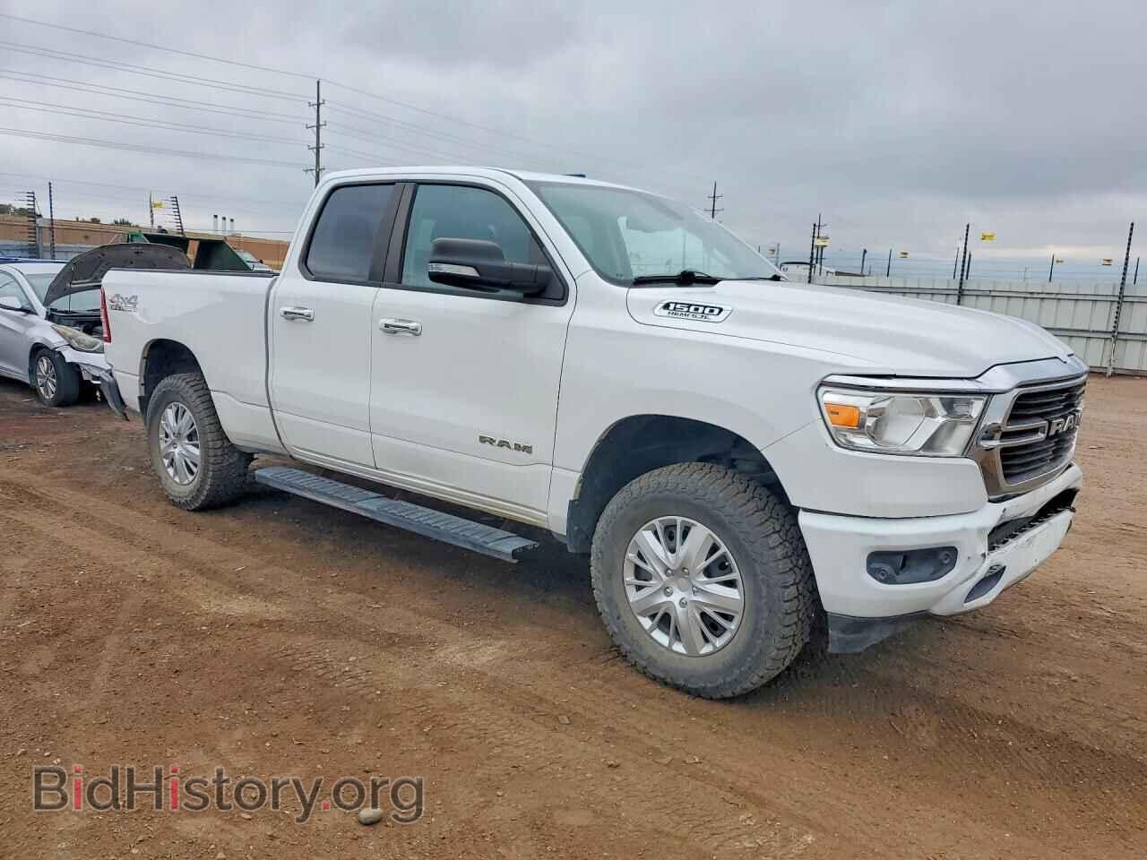 2019 RAM 1500 - VIN: 1C6SRFBT3KN701556 - Фото 4