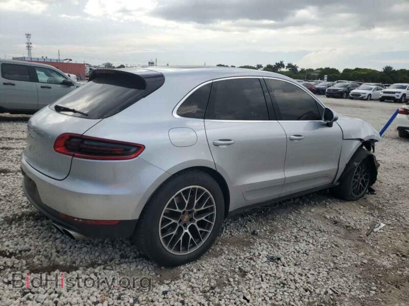 2016 Porsche MACAN (VIN WP1AB2A52GLB57122) — photo 3 of 13