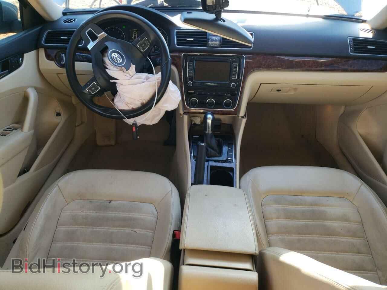 2012 VOLKSWAGEN PASSAT - VIN: 1VWCM7A35CC106138 - Фото 8
