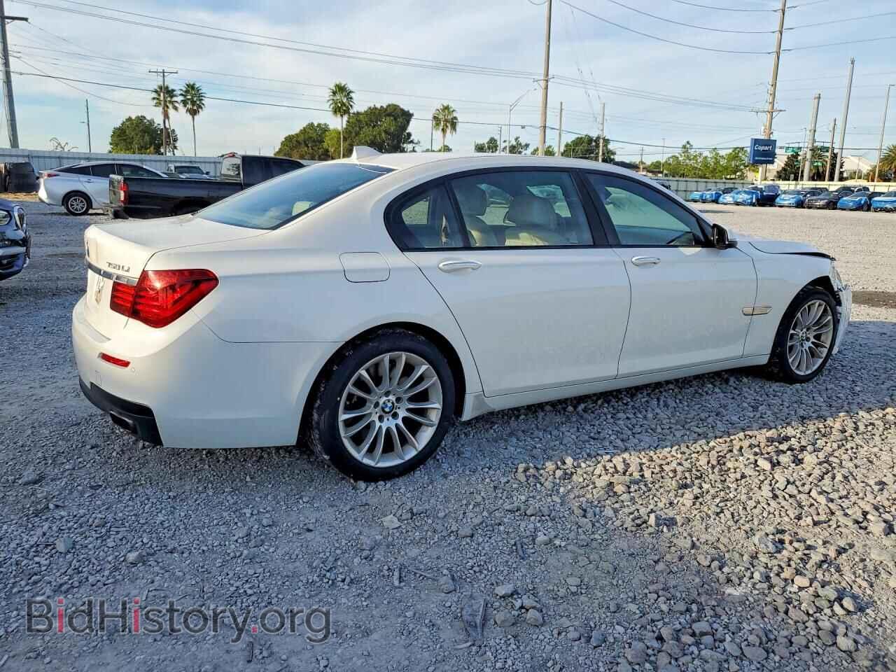 2013 BMW 7 SERIES - VIN: WBAYE8C52DD133784 - Фото 3