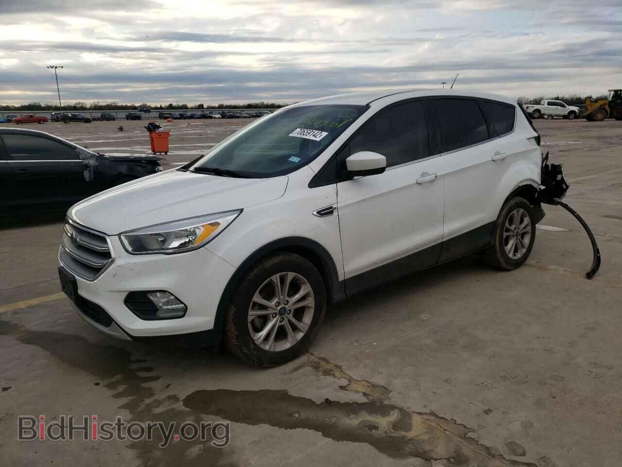 Фотография 1FMCU0GD7HUB45871 - FORD ESCAPE 2017
