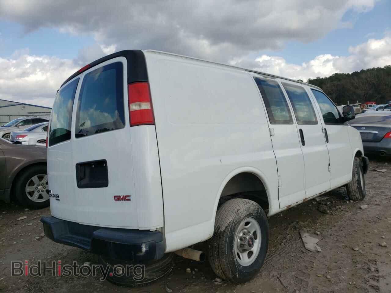 2012 GMC SAVANA - VIN: 1GTW7FCG3C1118561 - Фото 4