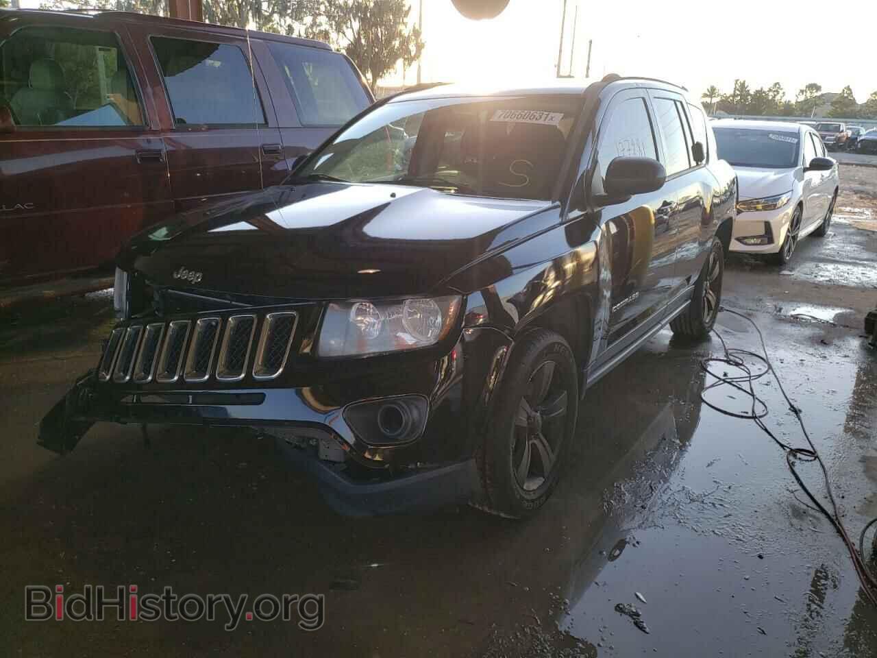 2014 JEEP COMPASS - VIN: 1C4NJDBB3ED809470 - Photo 2