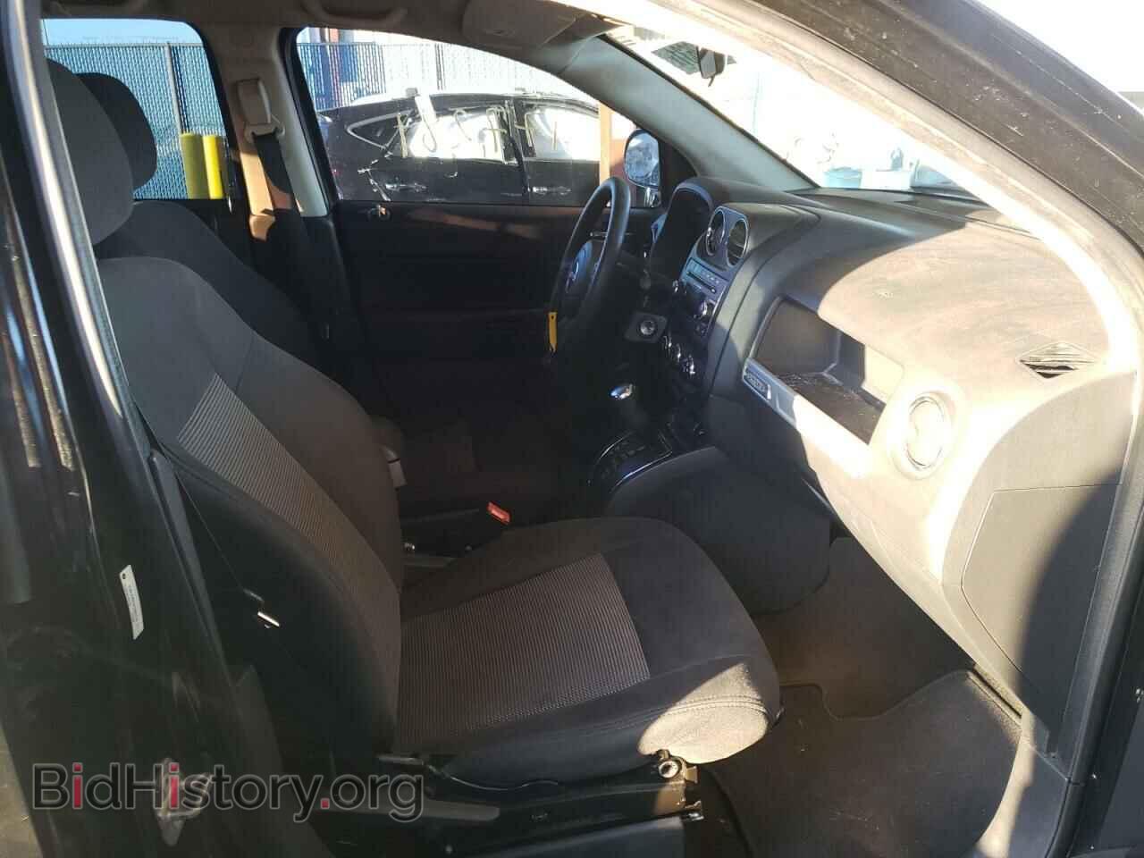 2014 JEEP COMPASS - VIN: 1C4NJDBB3ED809470 - Photo 5