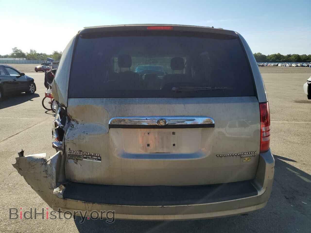 2009 CHRYSLER MINIVAN - VIN: 2A8HR44E09R567178 - Фото 6