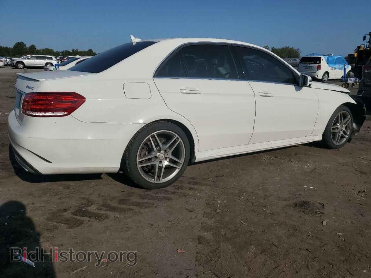 2014 MERCEDES-BENZ E-CLASS - VIN: WDDHF8JB0EA778578 - Фото 3