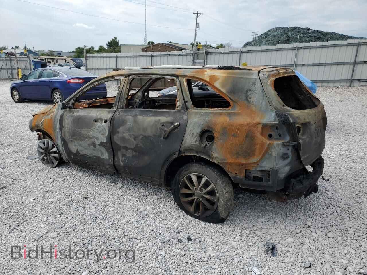 2017 KIA SORENTO - VIN: 5XYPGDA39HG333085 - Фото 2