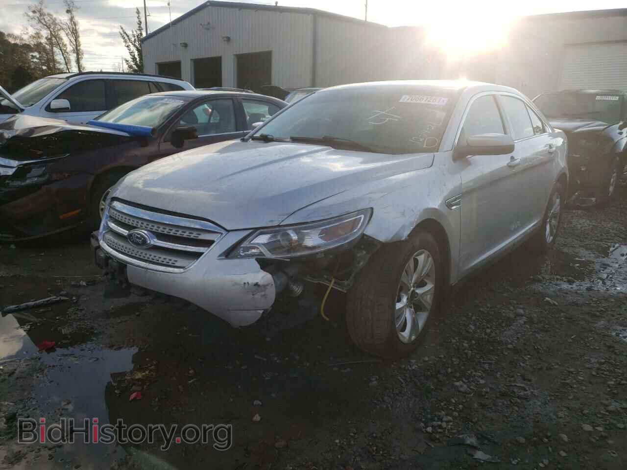 2011 FORD TAURUS - VIN: 1FAHP2EW6BG105360 - Фото 2