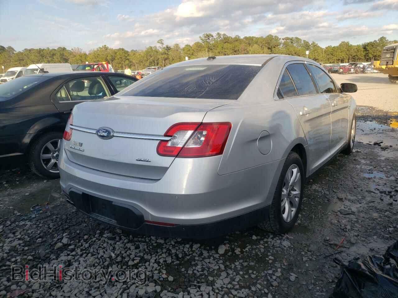 2011 FORD TAURUS - VIN: 1FAHP2EW6BG105360 - Фото 4