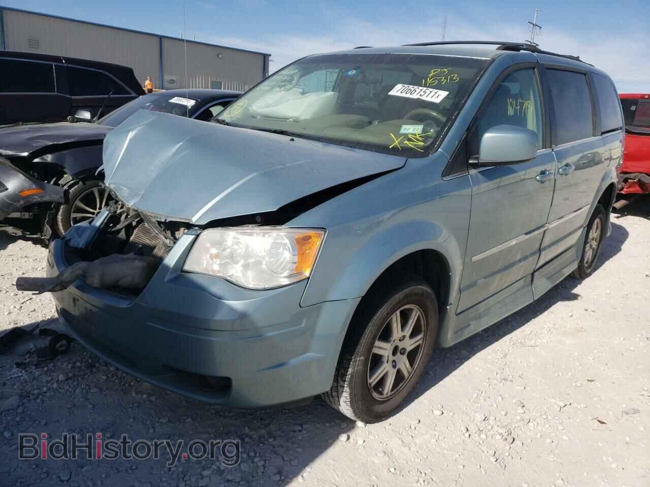 2010 CHRYSLER MINIVAN - VIN: 2A4RR5D14AR115313 - Фото 2