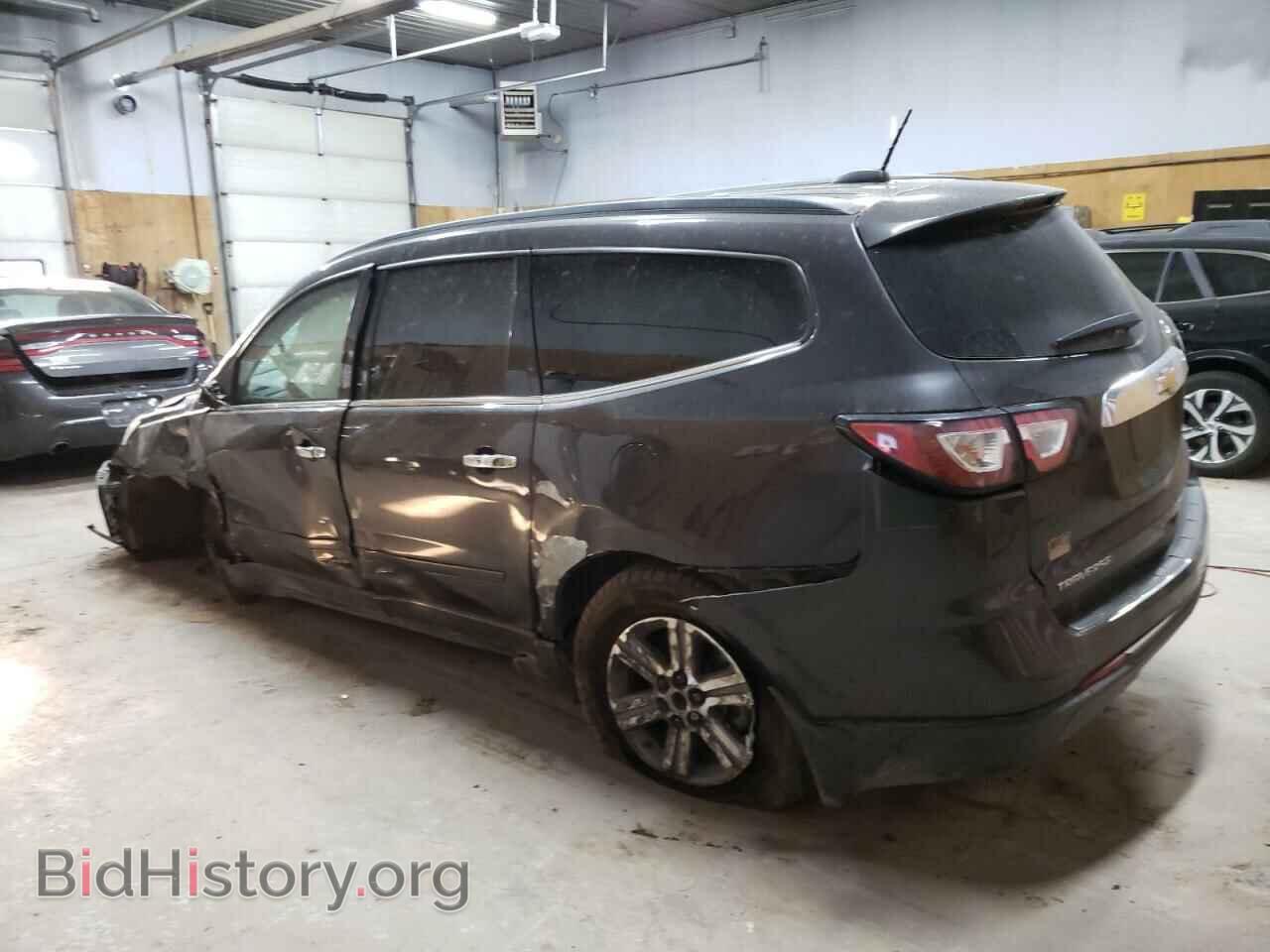 2017 CHEVROLET TRAVERSE - VIN: 1GNKRGKD2HJ300921 - Фото 2