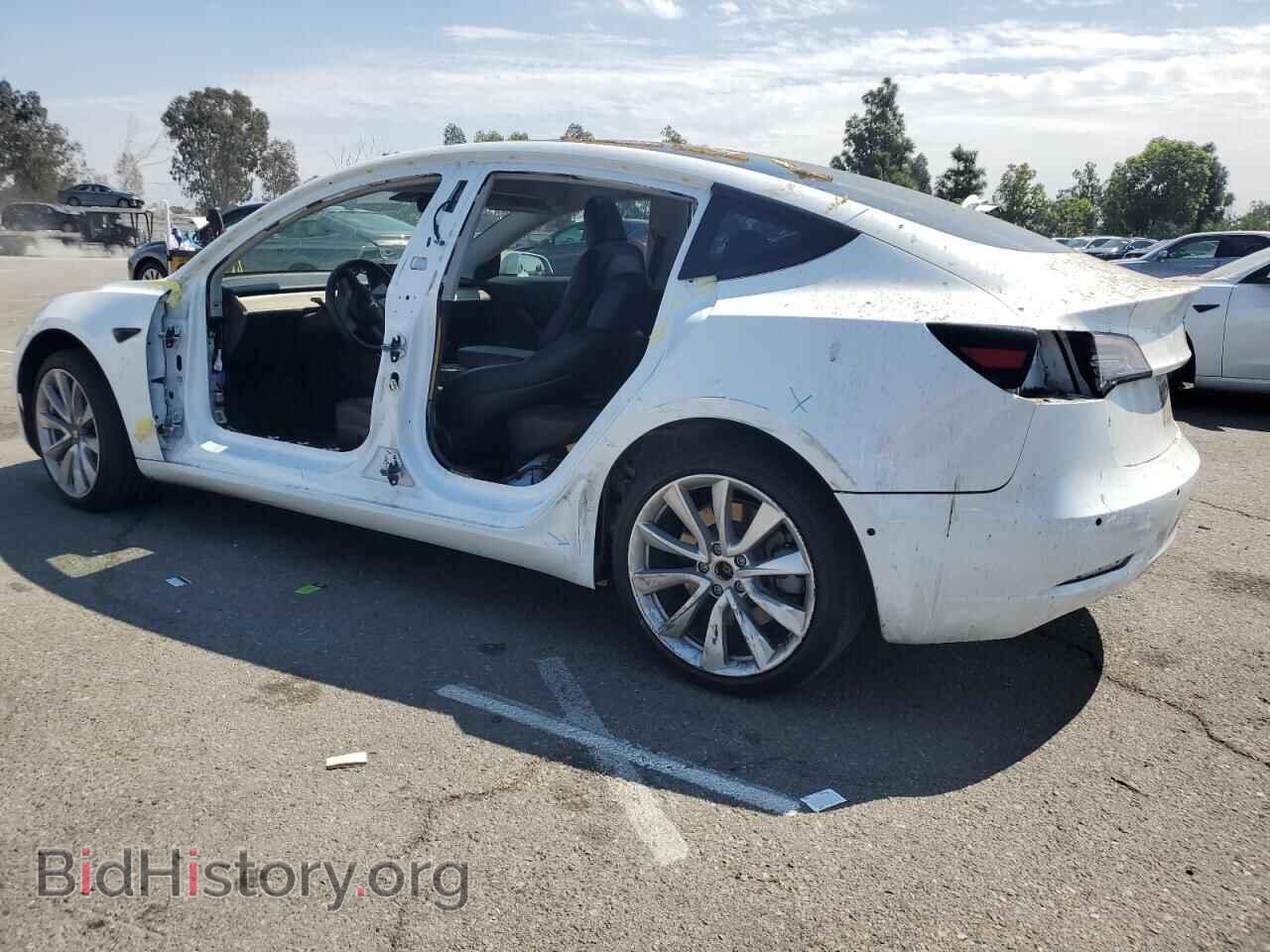 2018 TESLA MODEL 3 - VIN: 5YJ3E1EA5JF108848 - Фото 2