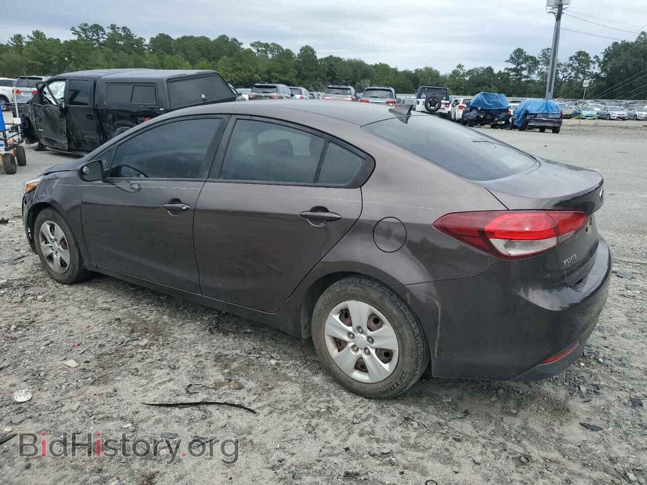 2017 KIA FORTE - VIN: 3KPFK4A76HE070158 - Фото 2