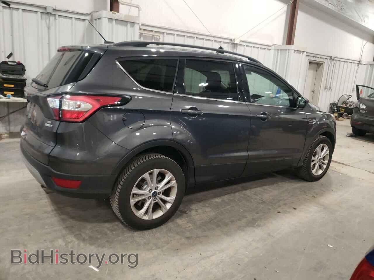 2018 FORD ESCAPE - VIN: 1FMCU9GD3JUB37986 - Фото 3