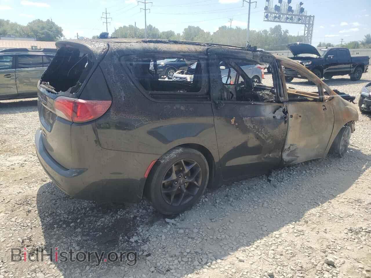 2018 CHRYSLER PACIFICA - VIN: 2C4RC1BG9JR314851 - Фото 3
