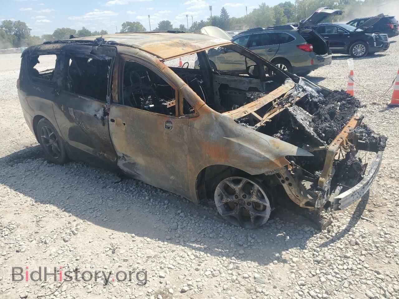 2018 CHRYSLER PACIFICA - VIN: 2C4RC1BG9JR314851 - Фото 4