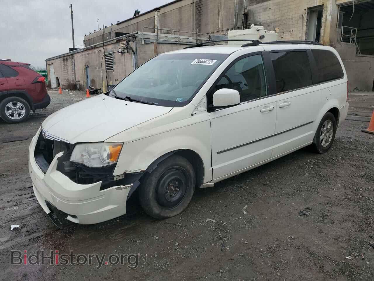 Photo 2A4RR5D16AR431487 - CHRYSLER MINIVAN 2010