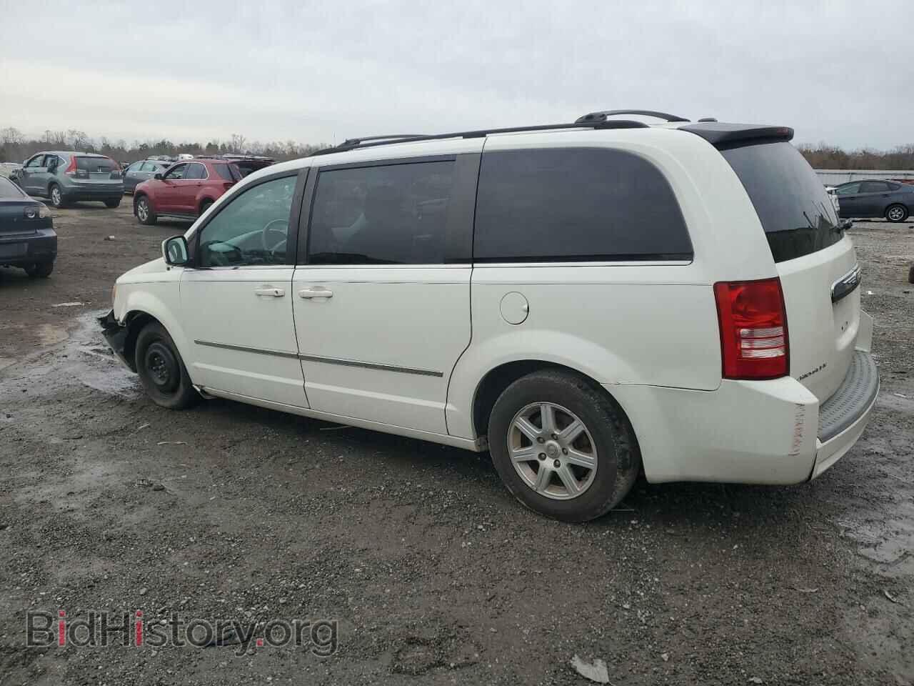 2010 CHRYSLER MINIVAN - VIN: 2A4RR5D16AR431487 - Фото 2