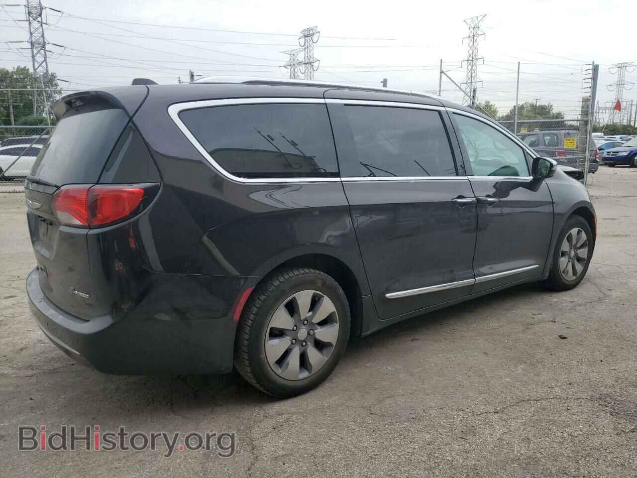 2018 CHRYSLER PACIFICA - VIN: 2C4RC1N76JR293775 - Фото 3