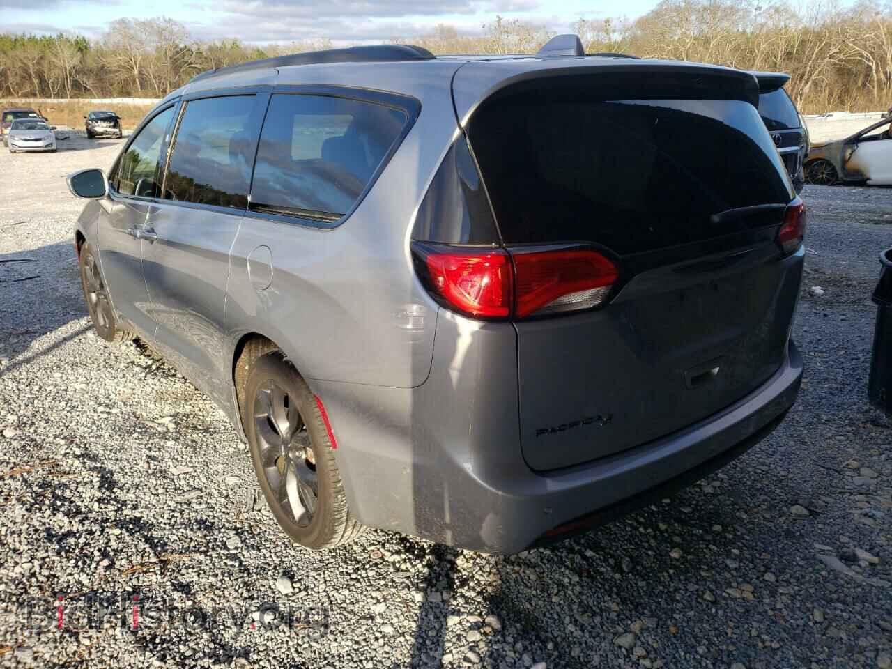 2020 CHRYSLER PACIFICA - VIN: 2C4RC1BGXLR145619 - Photo 3