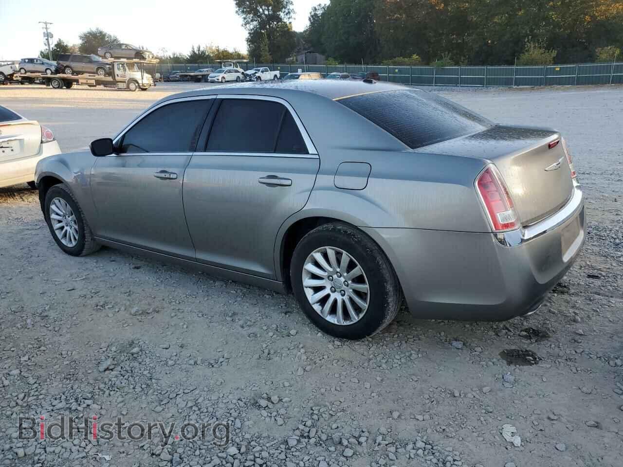 2014 CHRYSLER 300 - VIN: 2C3CCAAG7EH175729 - Фото 2