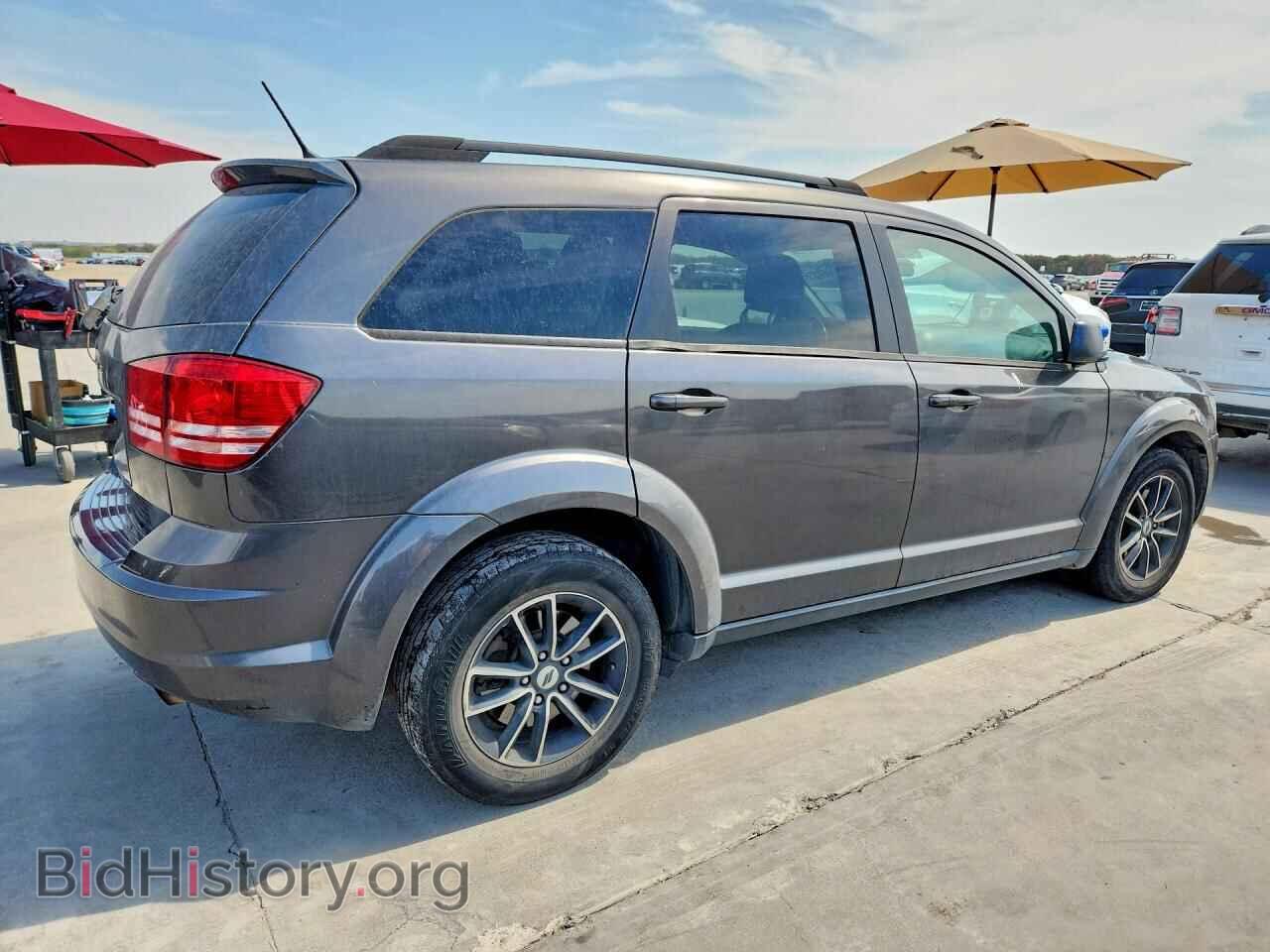 2018 DODGE JOURNEY - VIN: 3C4PDCAB3JT310975 - Фото 3