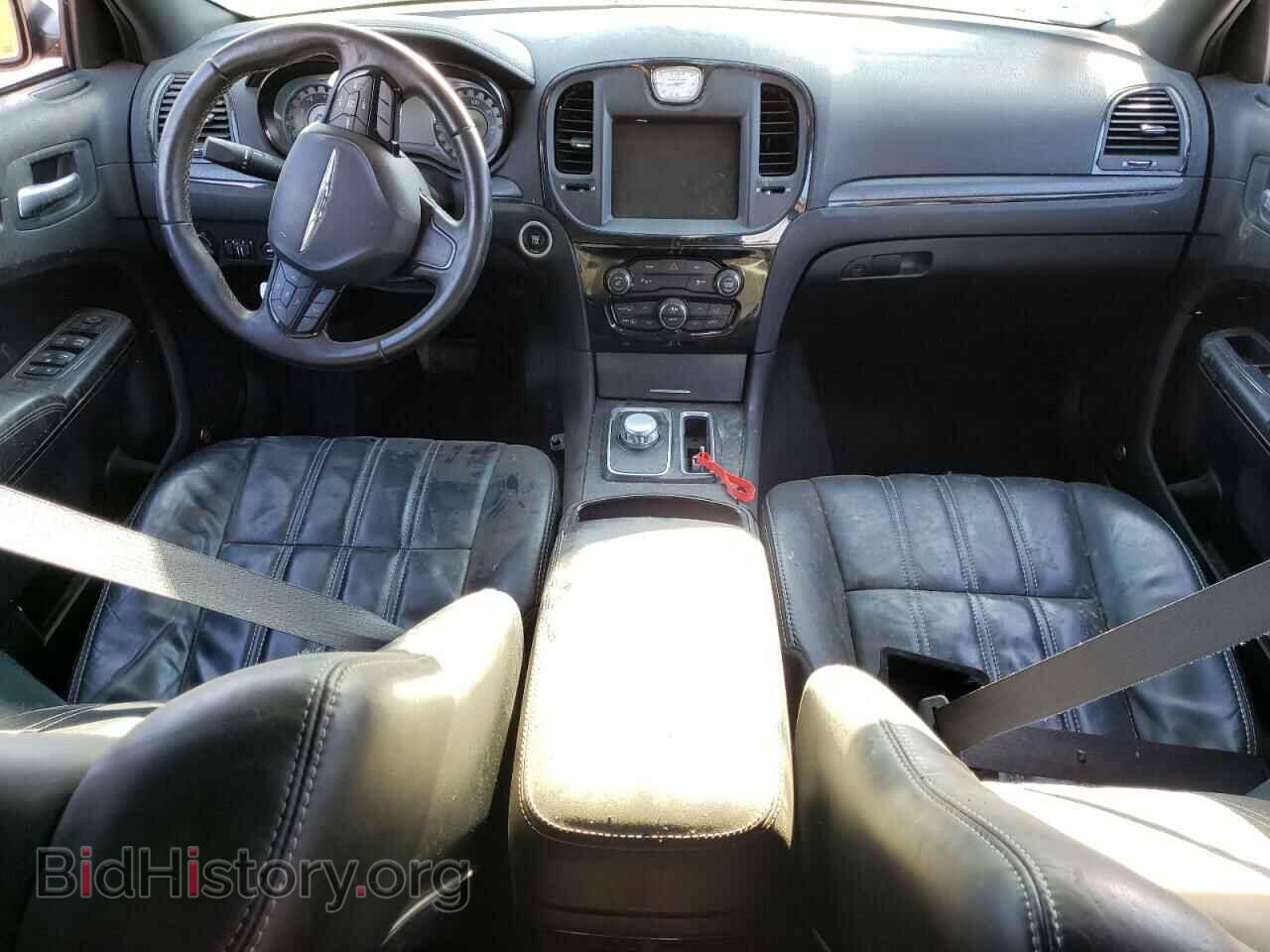 2016 CHRYSLER 300 - VIN: 2C3CCAGG3GH176077 - Фото 8