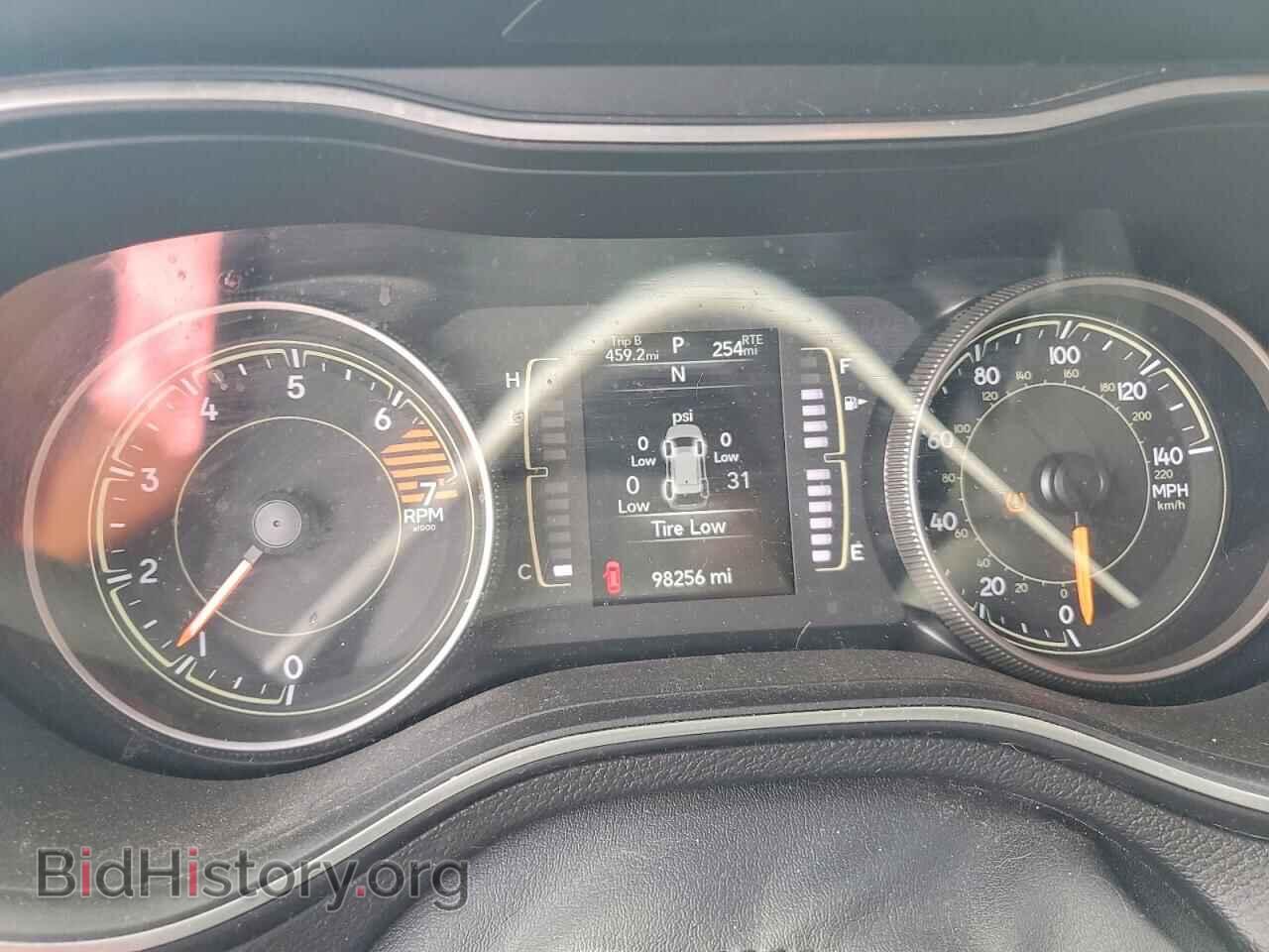 2019 JEEP CHEROKEE - VIN: 1C4PJMCB5KD232413 - Photo 9