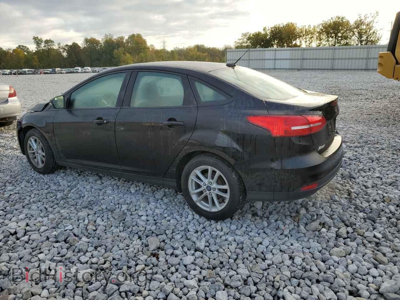 2018 FORD FOCUS - VIN: 1FADP3F20JL228190 - Фото 2