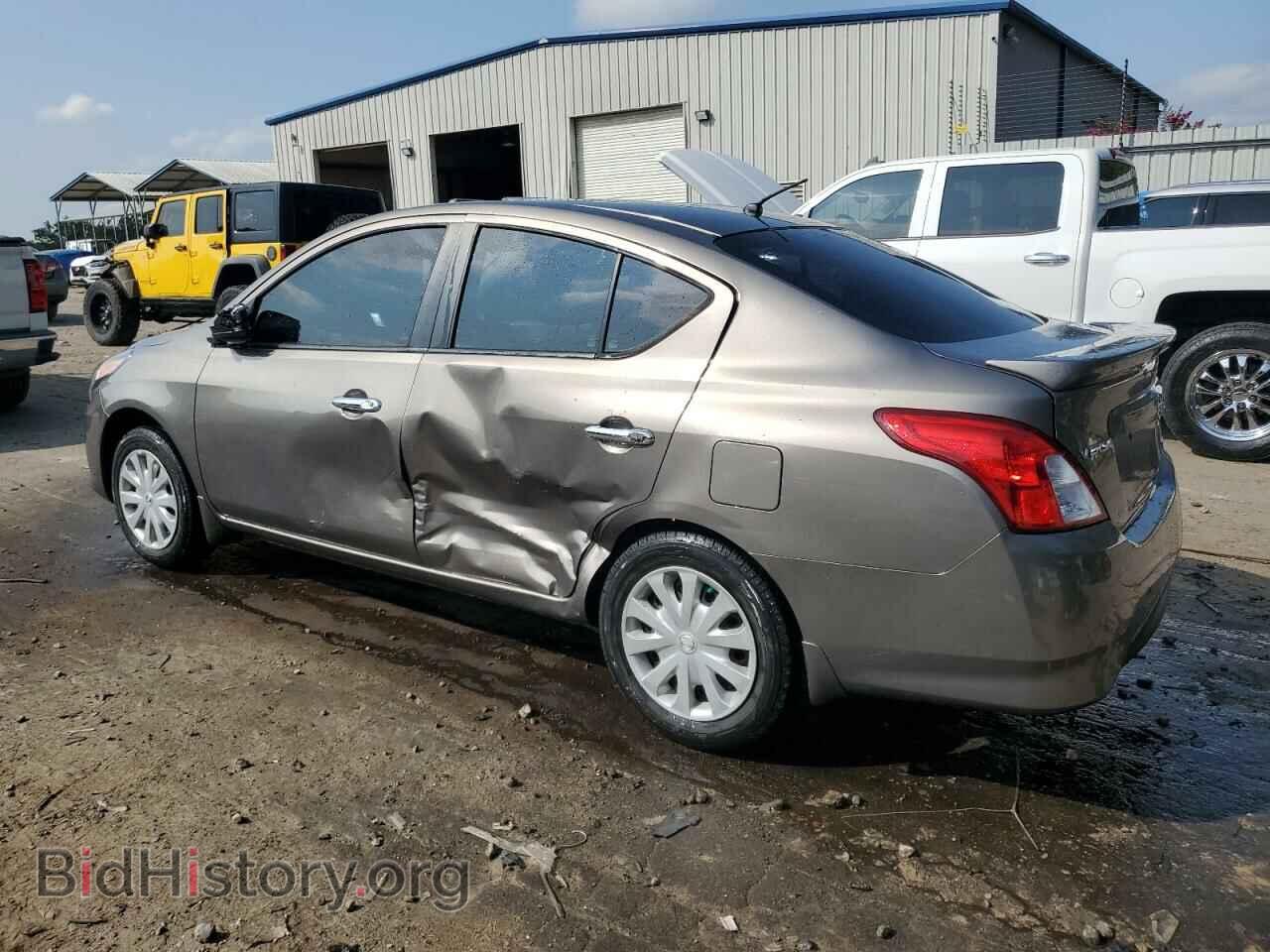 2016 NISSAN VERSA - VIN: 3N1CN7AP2GL860985 - Фото 2