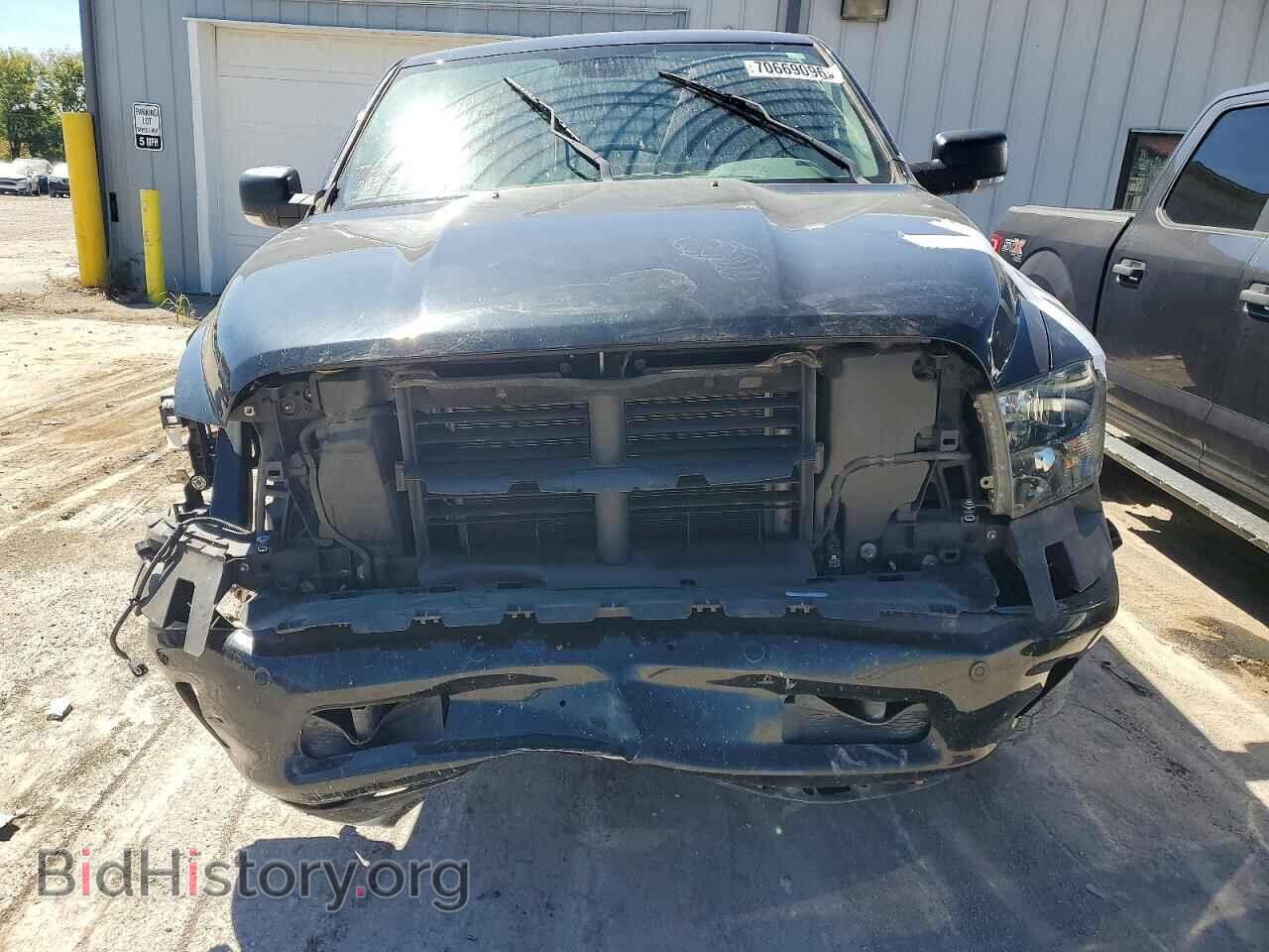 2019 RAM 1500 - VIN: 1C6RR7LT5KS569629 - Photo 11
