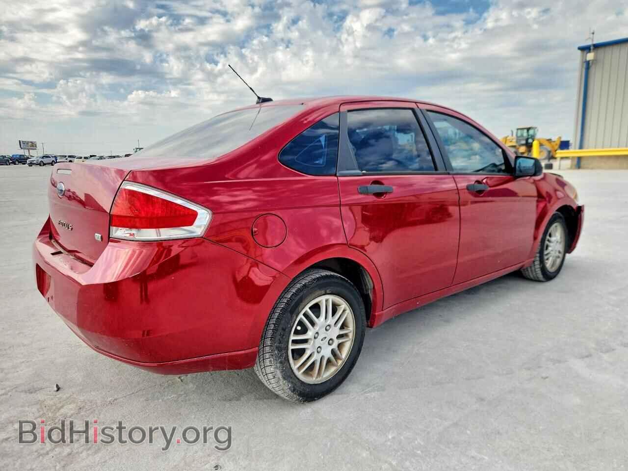 2011 FORD FOCUS - VIN: 1FAHP3FN5BW142045 - Photo 3