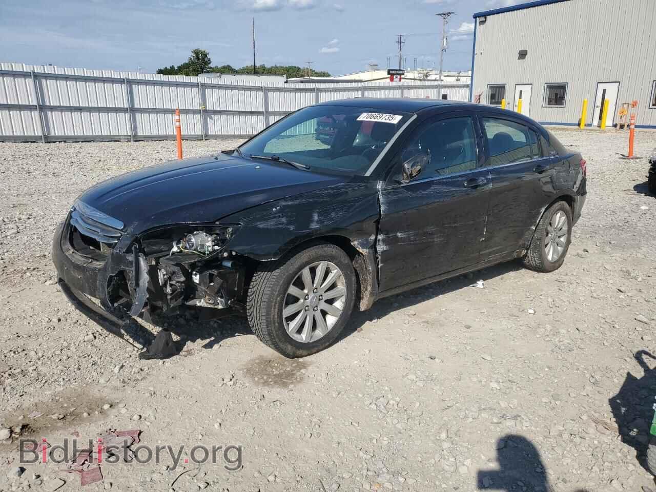 Фотография 1C3CCBBB4EN131963 - CHRYSLER 200 2014