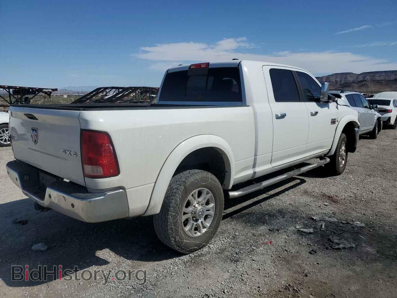 2011 DODGE All Models - VIN: 3D73Y3HL2BG535681 - Фото 3