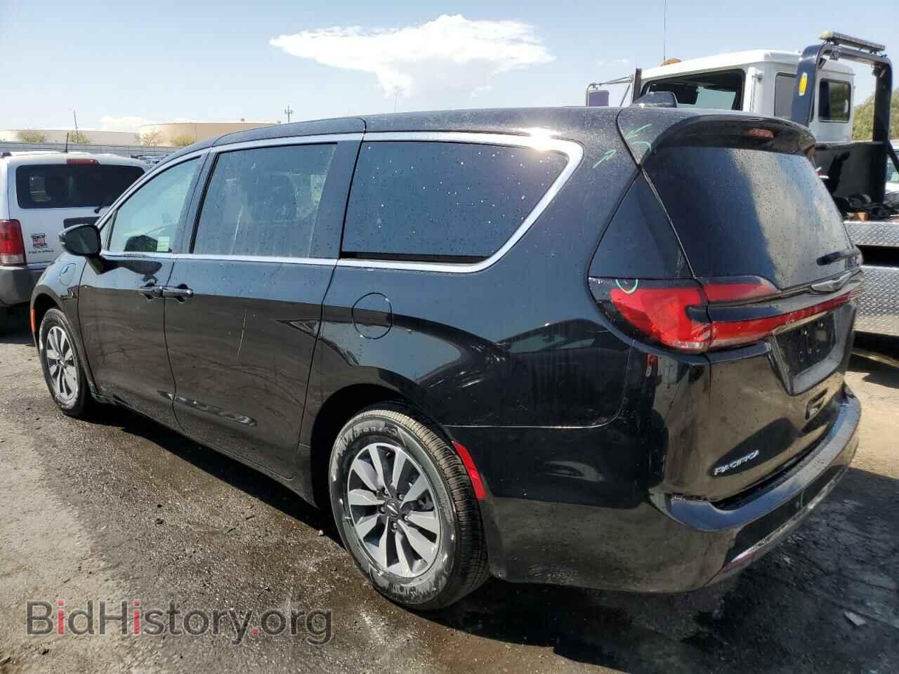 2024 CHRYSLER PACIFICA - VIN: 2C4RC1S70RR130846 - Фото 2